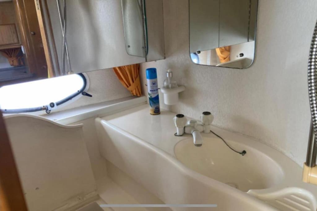 Hotel Escapade Antiboise Avec Parking Inclus Antibes Zewnętrze zdjęcie